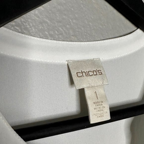 Chico's White Sheer Tunic Ruffles Around Neck Size 1 Or US M/8 - Picture 3 of 10